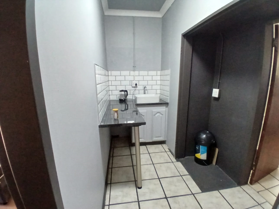 To Let 1 Bedroom Property for Rent in Bayswater Free State